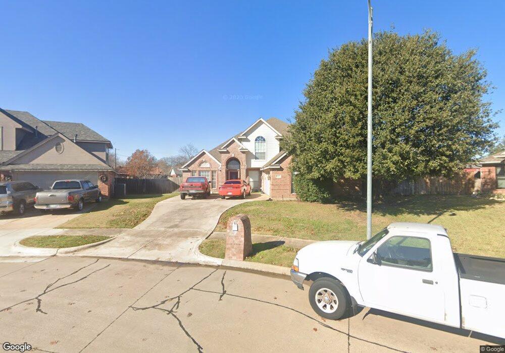 8461 Emerald Cir, North Richland Hills, TX 76180 - photo 1