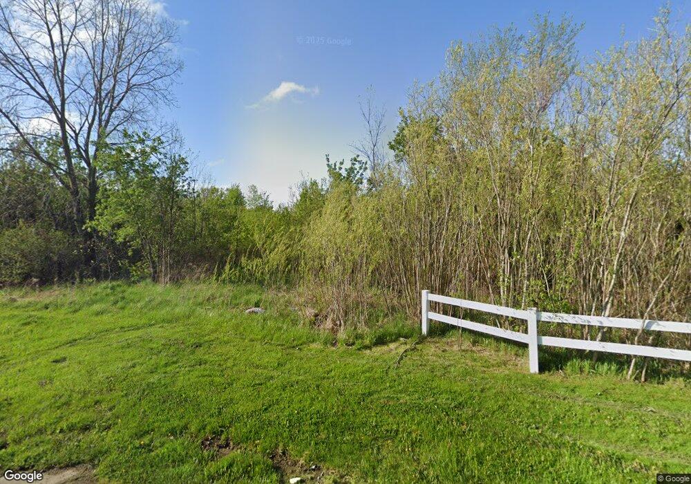 239 Parliament Ln, Flint, MI 48507 - photo 1