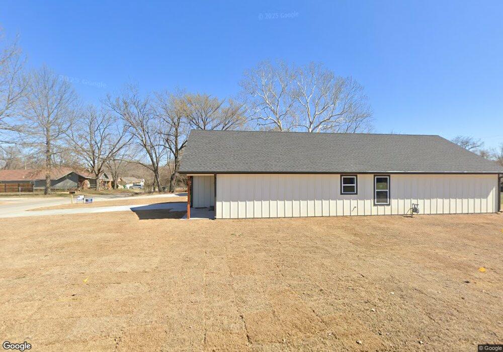 1319 S Water St, Sapulpa, OK 74066 - photo 1