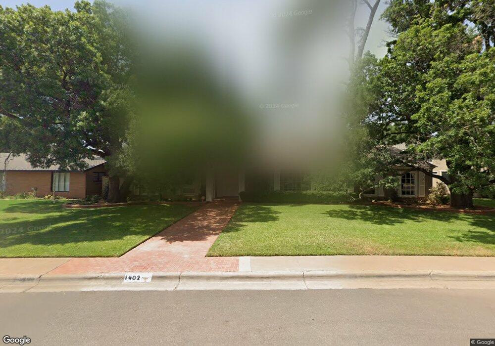 1402 Country Club Dr, Midland, TX 79701 - photo 1