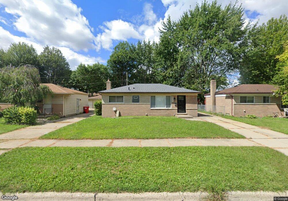 30741 Mayflower St, Roseville, MI 48066 - photo 1