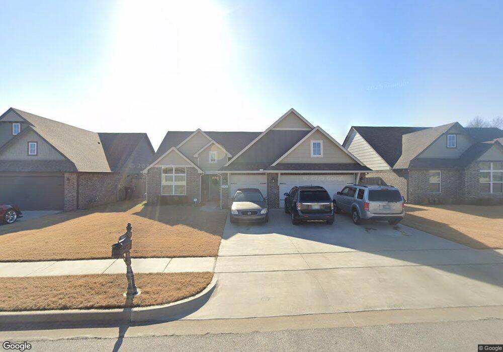 1411 E Utica Place, Broken Arrow, OK 74011 - photo 1