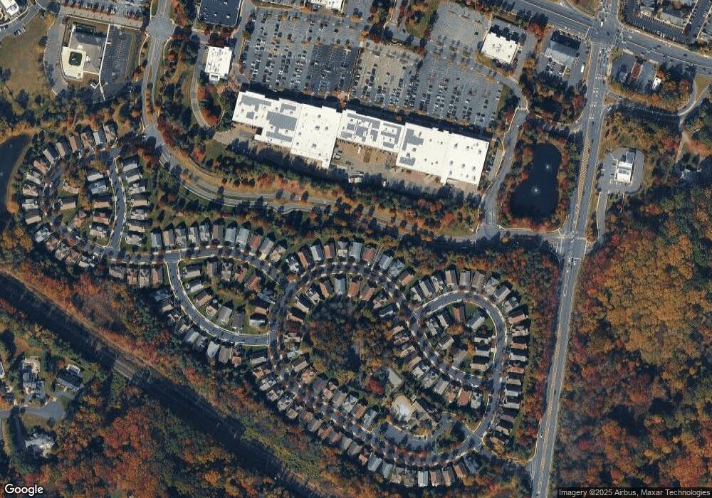 61 Londonberry Dr, Holmdel, NJ 07733 - photo 1