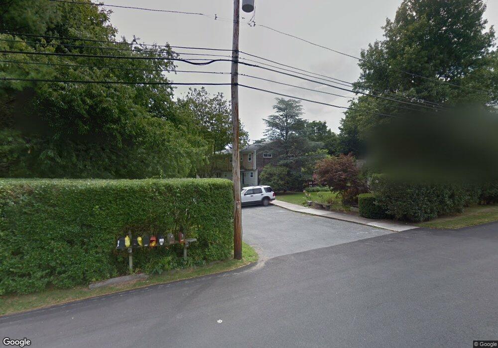 97 Howland Ave unit 97B, Jamestown, RI 02835 - photo 1