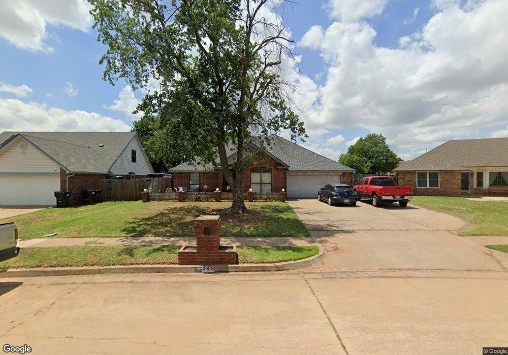 2409 E Hills Dr, Moore, OK 73160 - photo 1