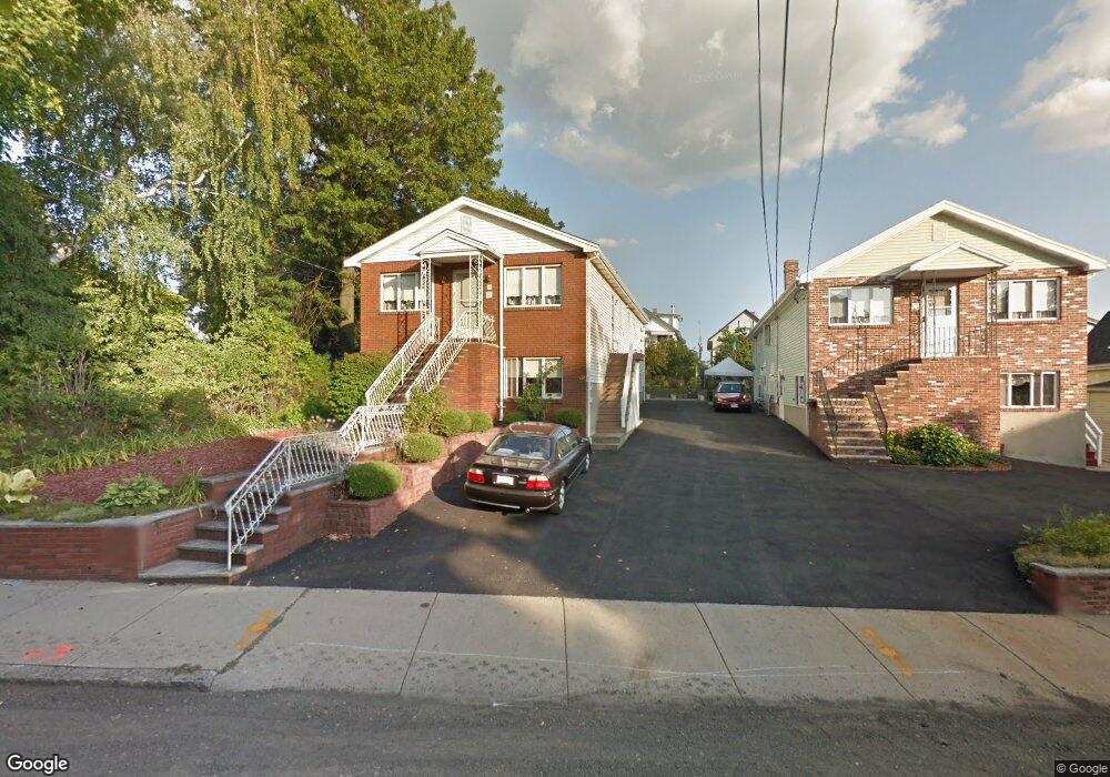 95 Bradford St unit 1, Everett, MA 02149 - photo 1