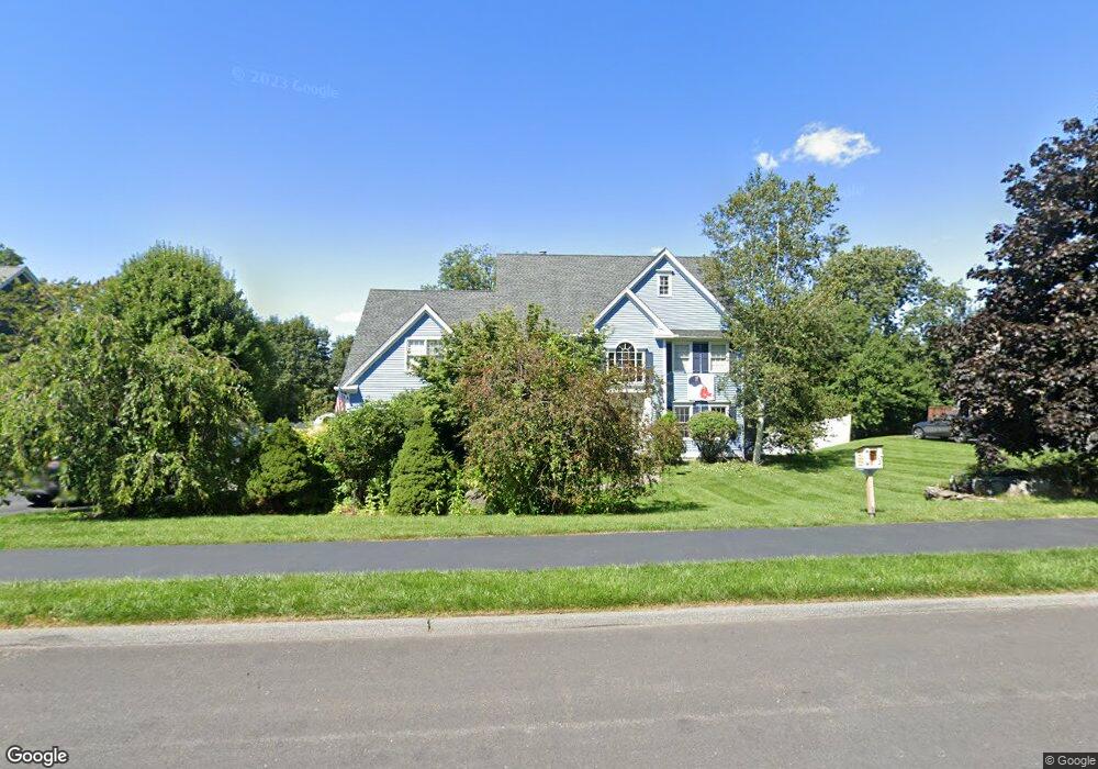 6 Lancelot Rd, Shrewsbury, MA 01545 - photo 1