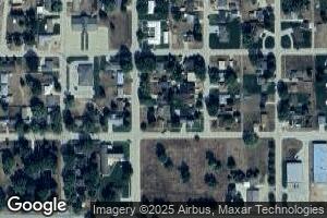 203 N 1st St, Plainview, NE 68769