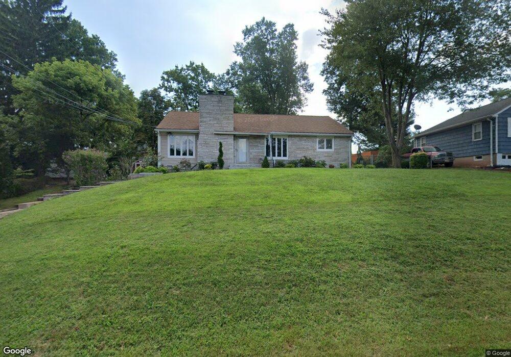 355 Chain o Hills Rd, Colonia, NJ 07067 - photo 1