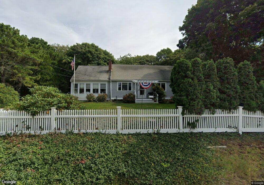 368 Edgewater Dr W, East Falmouth, MA 02536 - photo 1