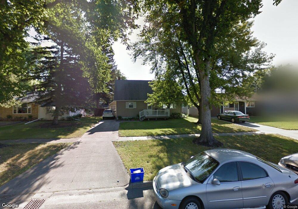 1329 9th St N, Fargo, ND 58102 - photo 1