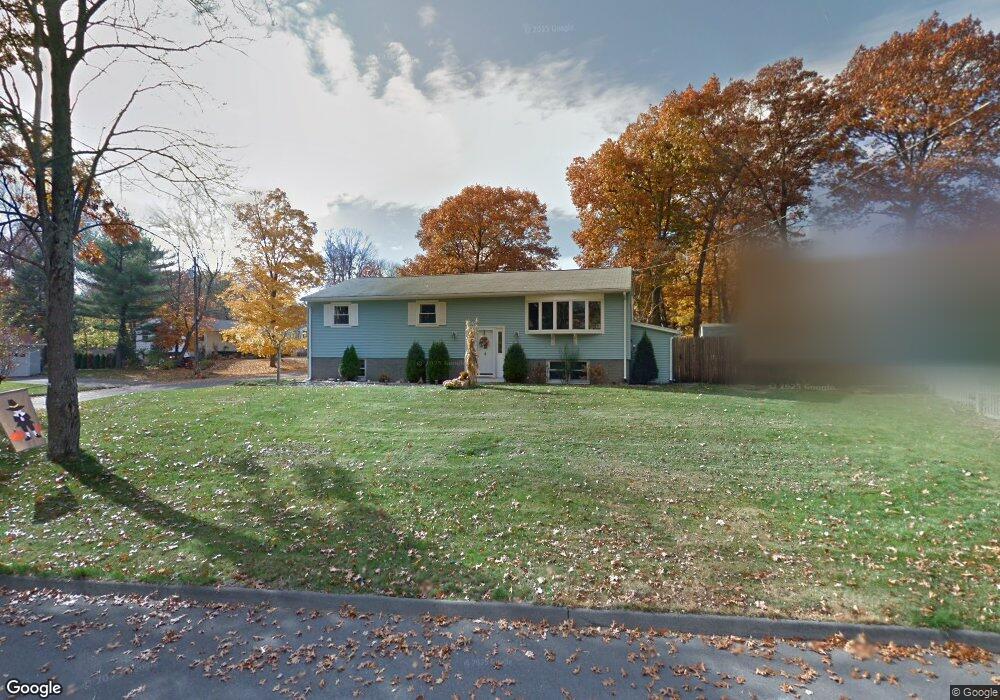 9 Joanne Dr, Holyoke, MA 01040 - photo 1