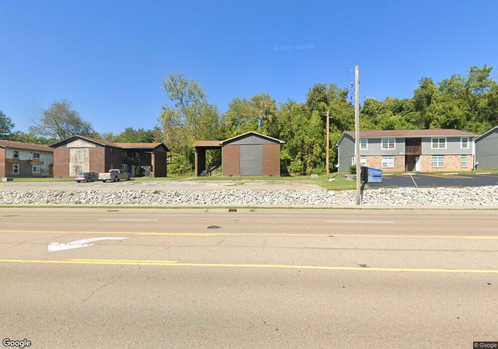 807 S Morrison Ave, Collinsville, IL 62234 - photo 1