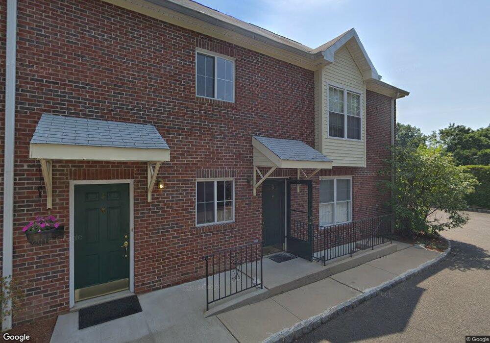 3 Hirschklau Ln unit Spacious 2BR/2BA Con, Fair Lawn, NJ 07410 - photo 1