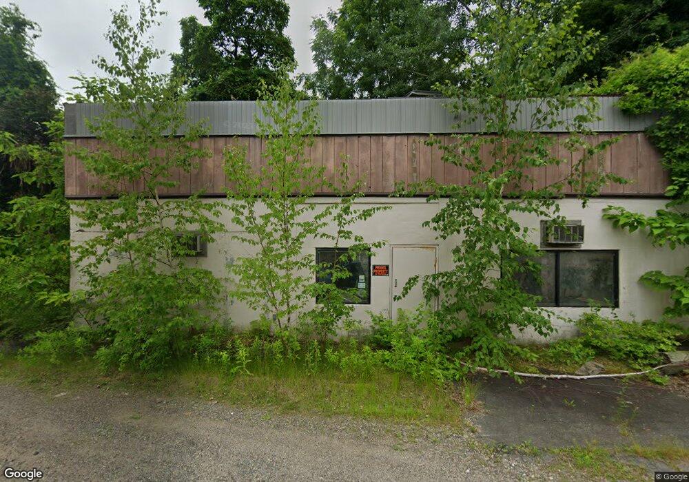 2 East St, Easthampton, MA 01027 - photo 1