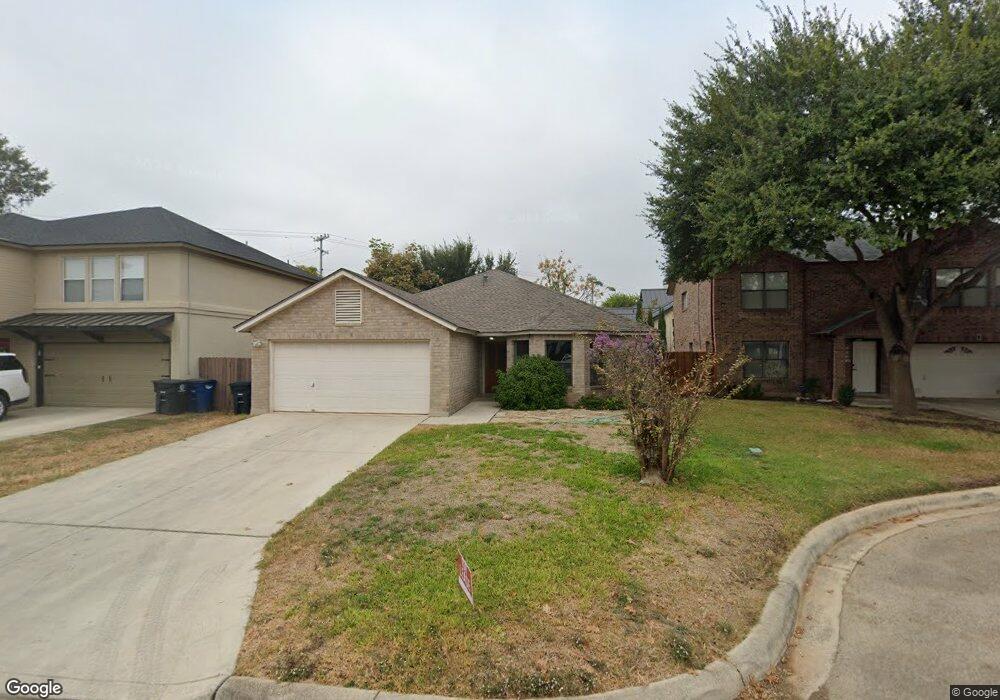 1611 Gruene Cove, New Braunfels, TX 78130 - photo 1