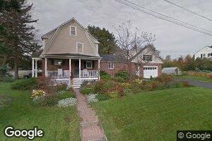 77 Central St, Hallowell, ME 04347