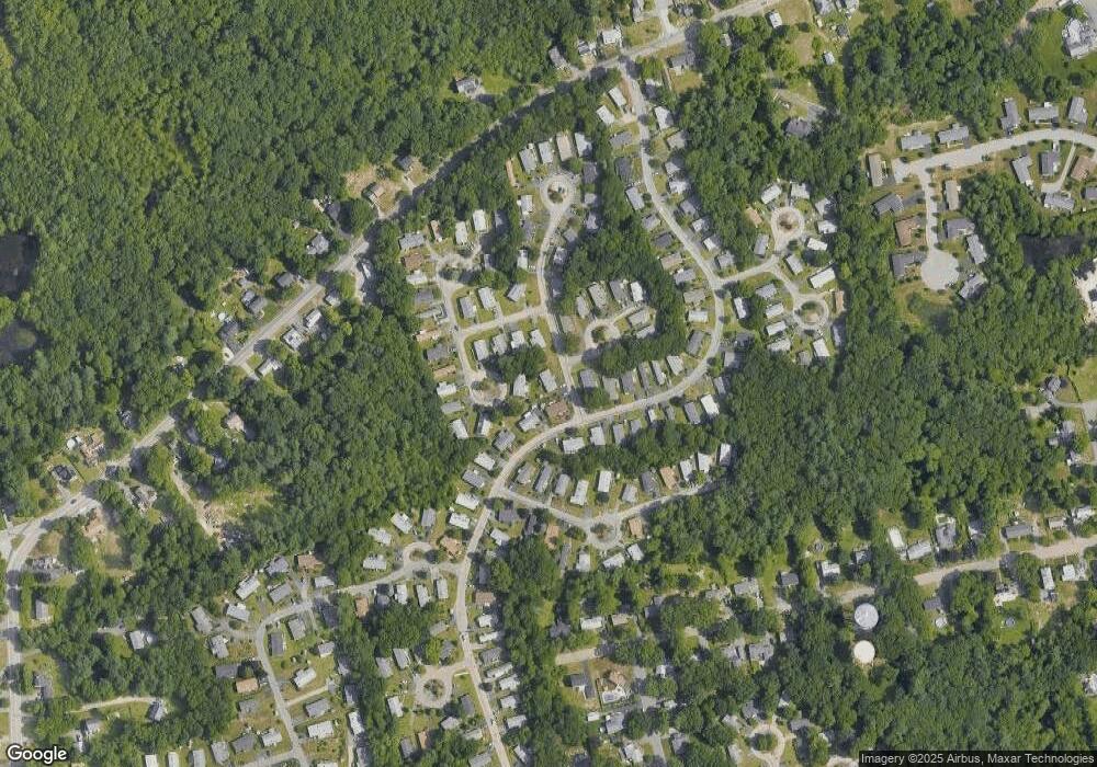 2 Hawthorne St, Rockland, MA 02370 - photo 1