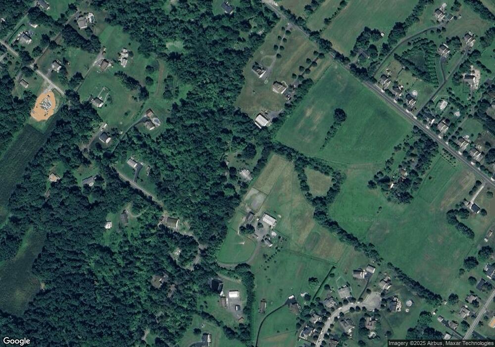 339 Weinsteiger Rd, Bechtelsville, PA 19505 - photo 1