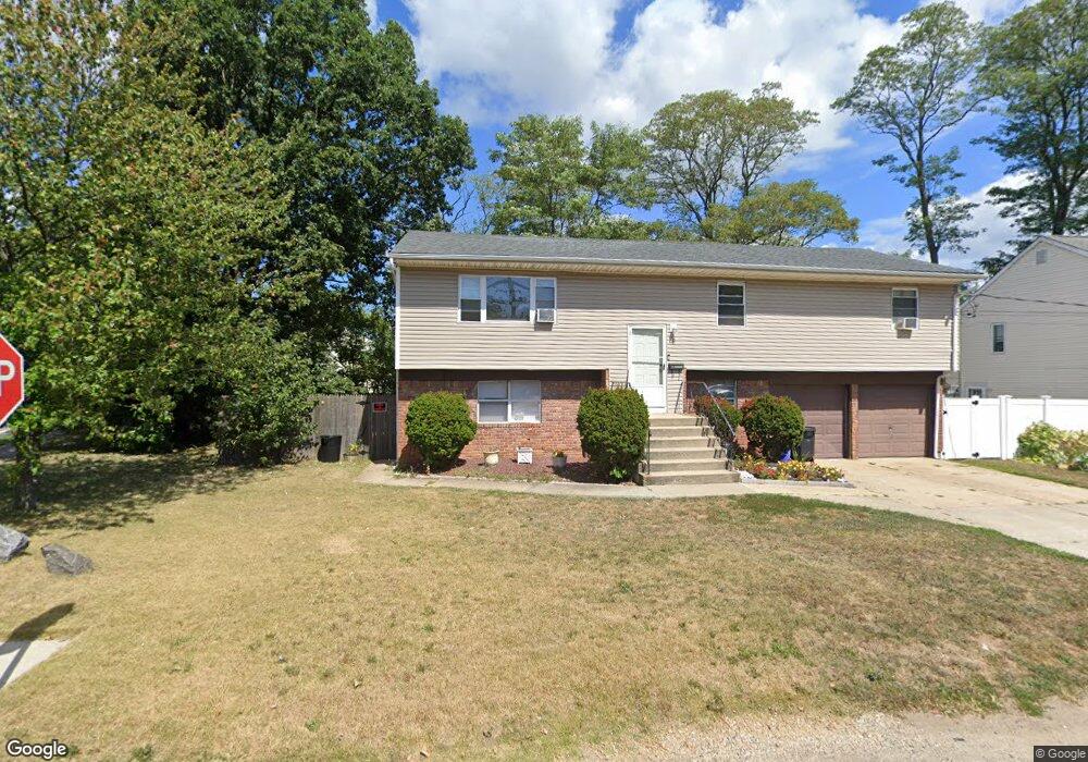 3 Broadway unit 2, West Babylon, NY 11704 - photo 1