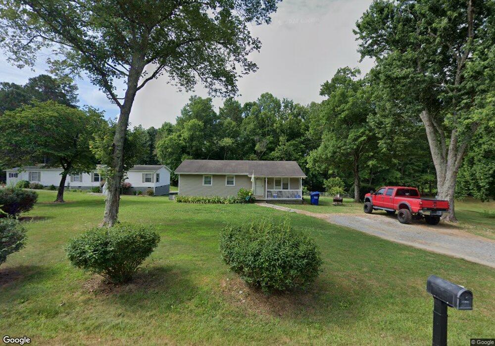 294 Cameron Dr, Asheboro, NC 27205 - photo 1