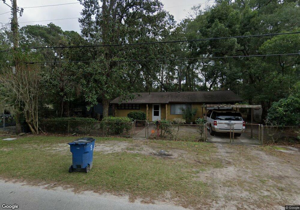 1910 5th St, Brunswick, GA 31520 - photo 1