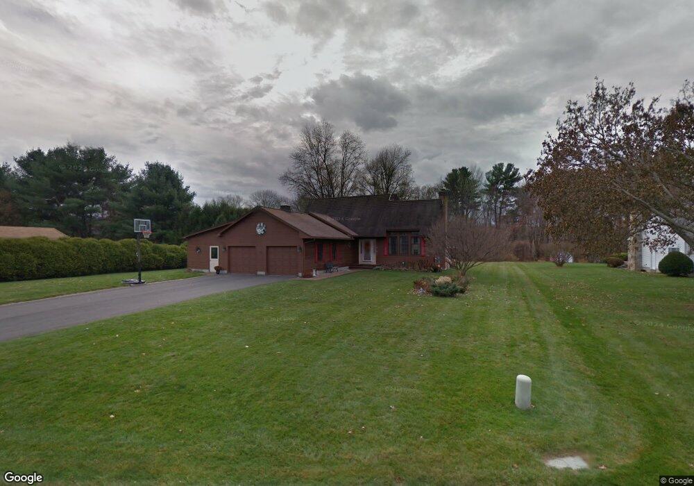 8 Oakridge Cir, Easthampton, MA 01027 - photo 1