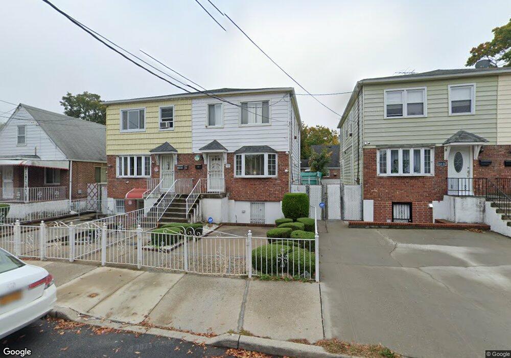 160-04 77th Rd, Flushing, NY 11366 - photo 1