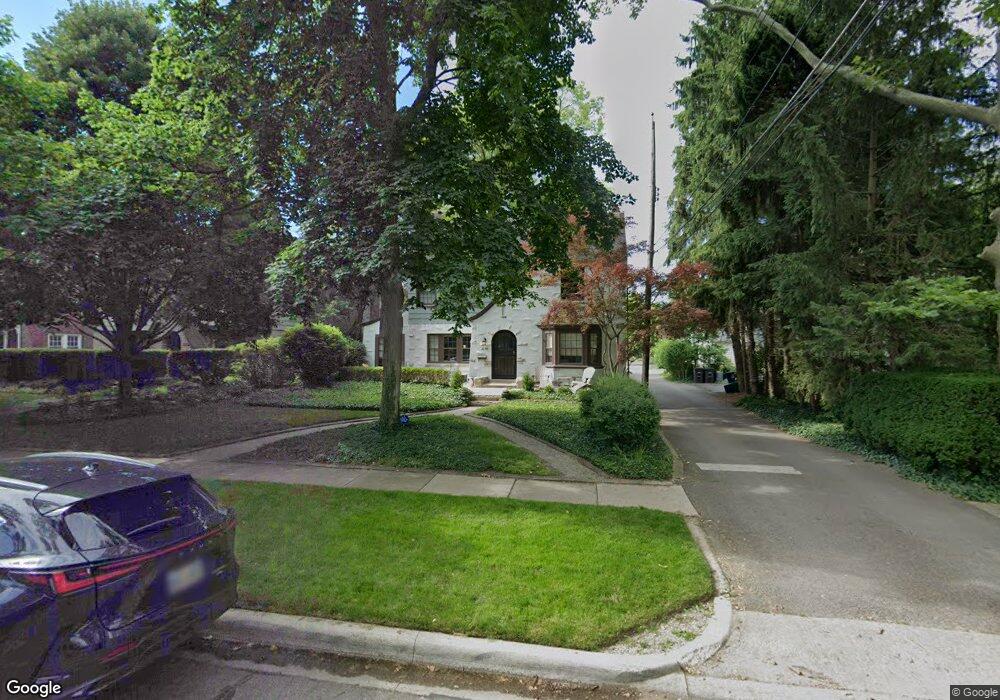 2345 Brentwood Rd, Columbus, OH 43209 - photo 1