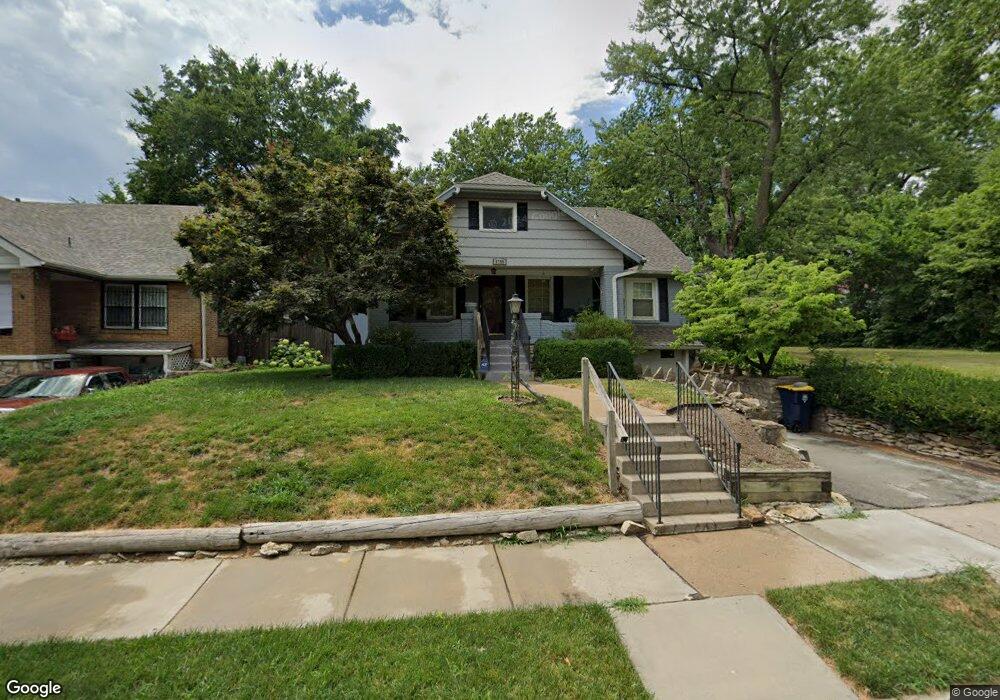 5738 Garfield Ave, Kansas City, MO 64130 - photo 1