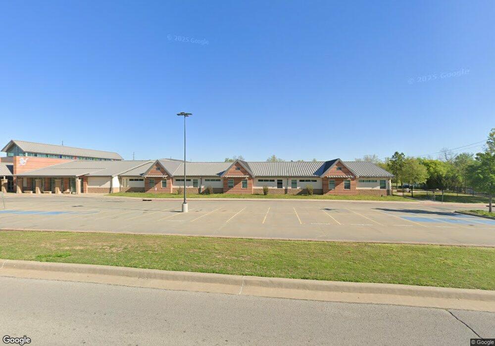 1241 E Dewey Ave, Sapulpa, OK 74066 - photo 1