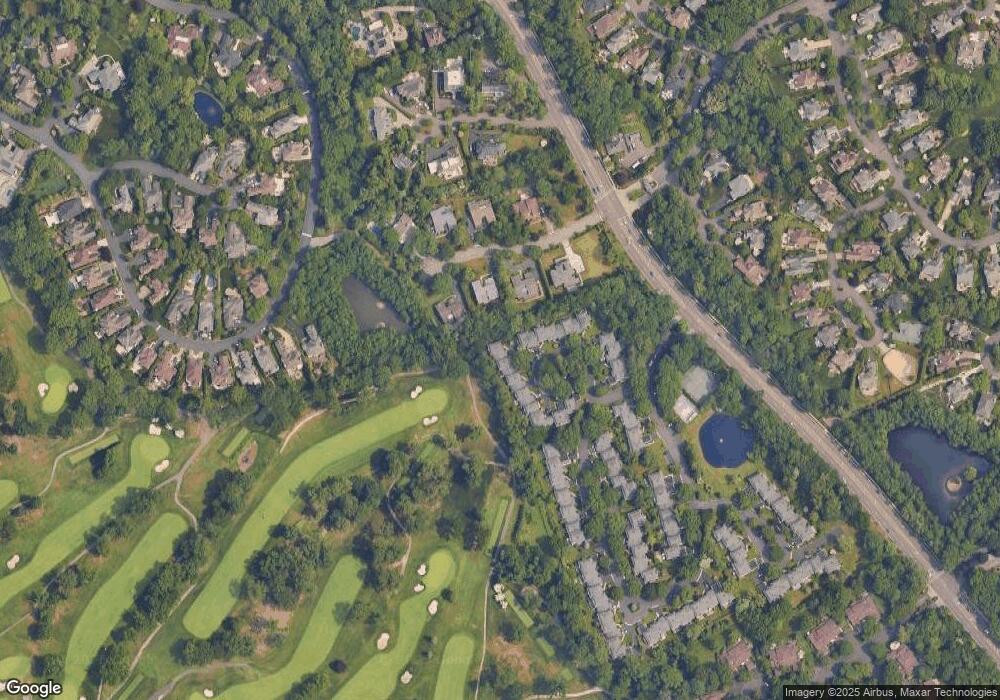 66 Fairway Cir N, Manhasset, NY 11030 - photo 1