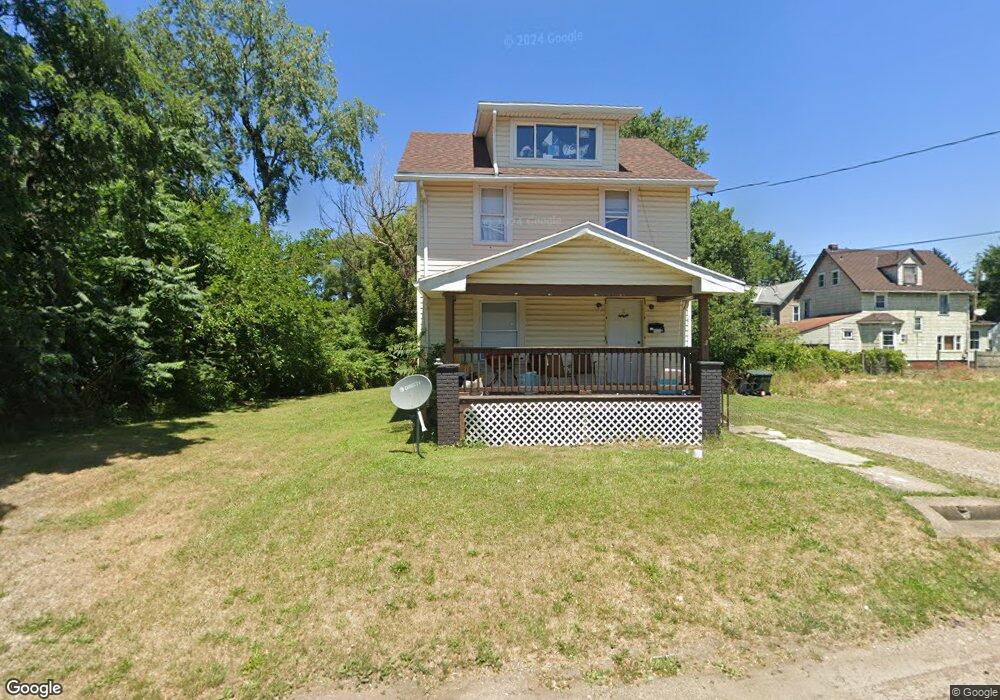 605 13th St NE, Canton, OH 44714 - photo 1