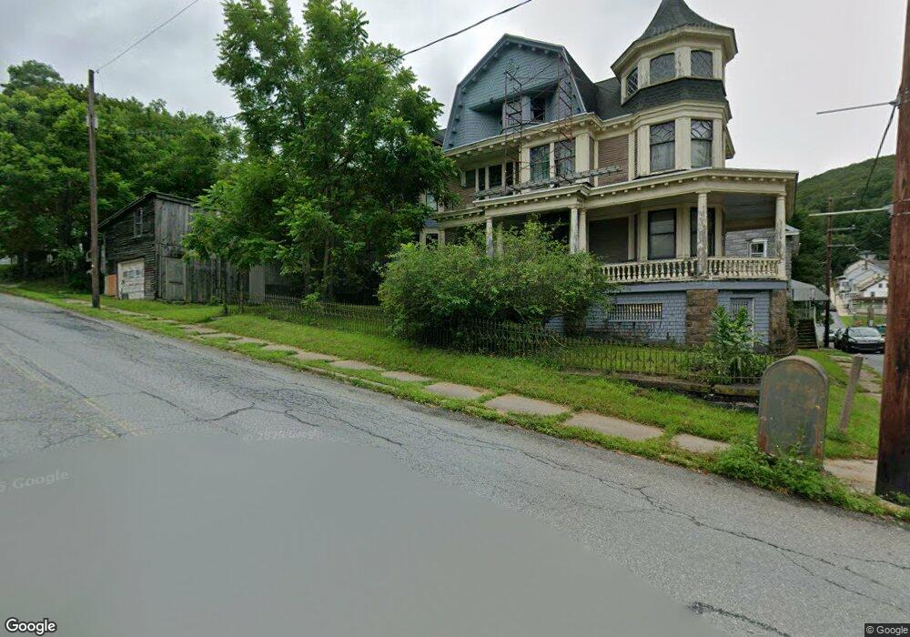 29 Walnut Ave, Jim Thorpe, PA 18229 - photo 1