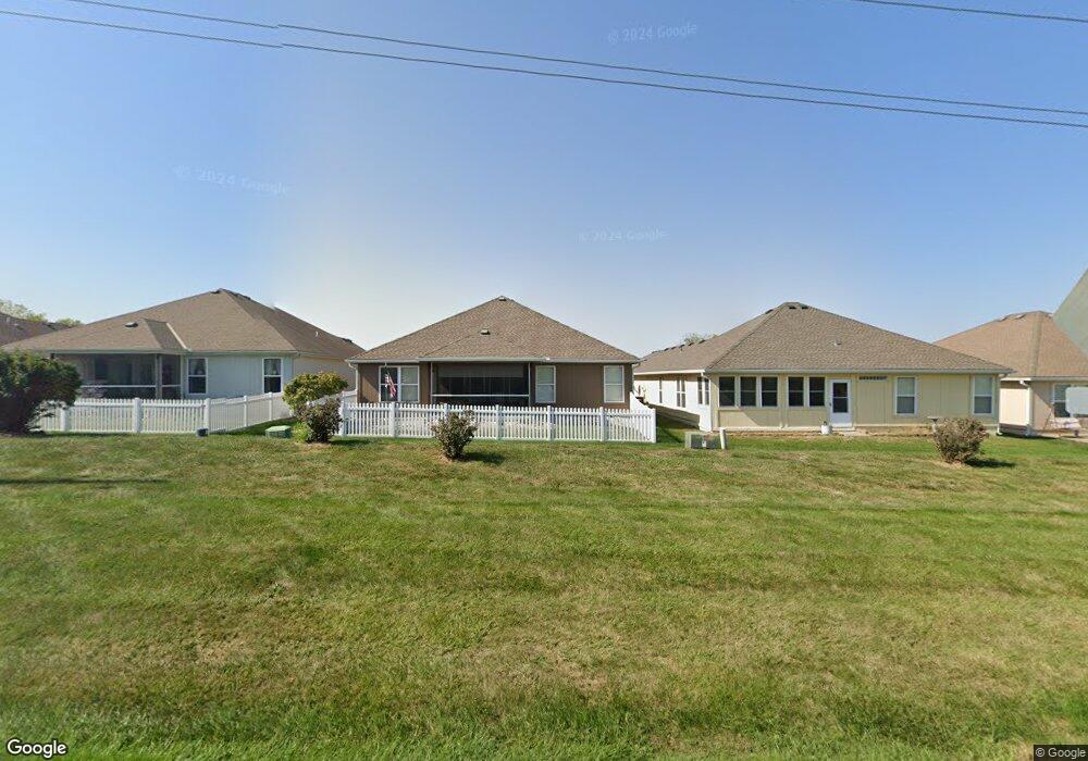 522 Neptune Dr, Raymore, MO 64083 - photo 1