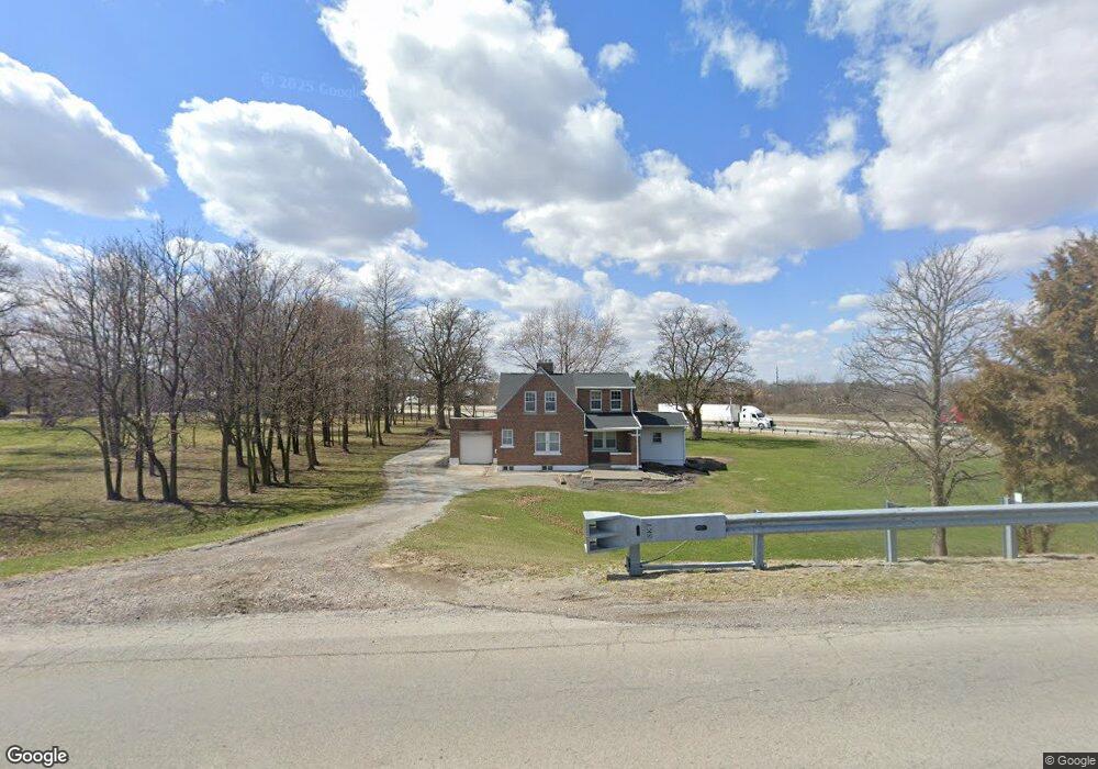 2177 Stewart Rd, Lima, OH 45801 - photo 1