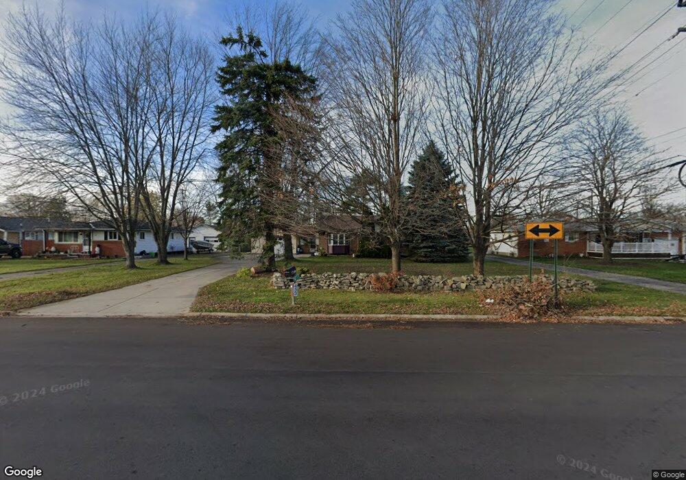 433 Taylor St, Port Huron, MI 48060 - photo 1