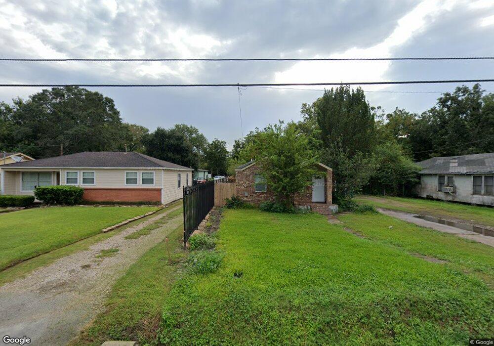 4405 Glass Ct, Houston, TX 77016 - photo 1