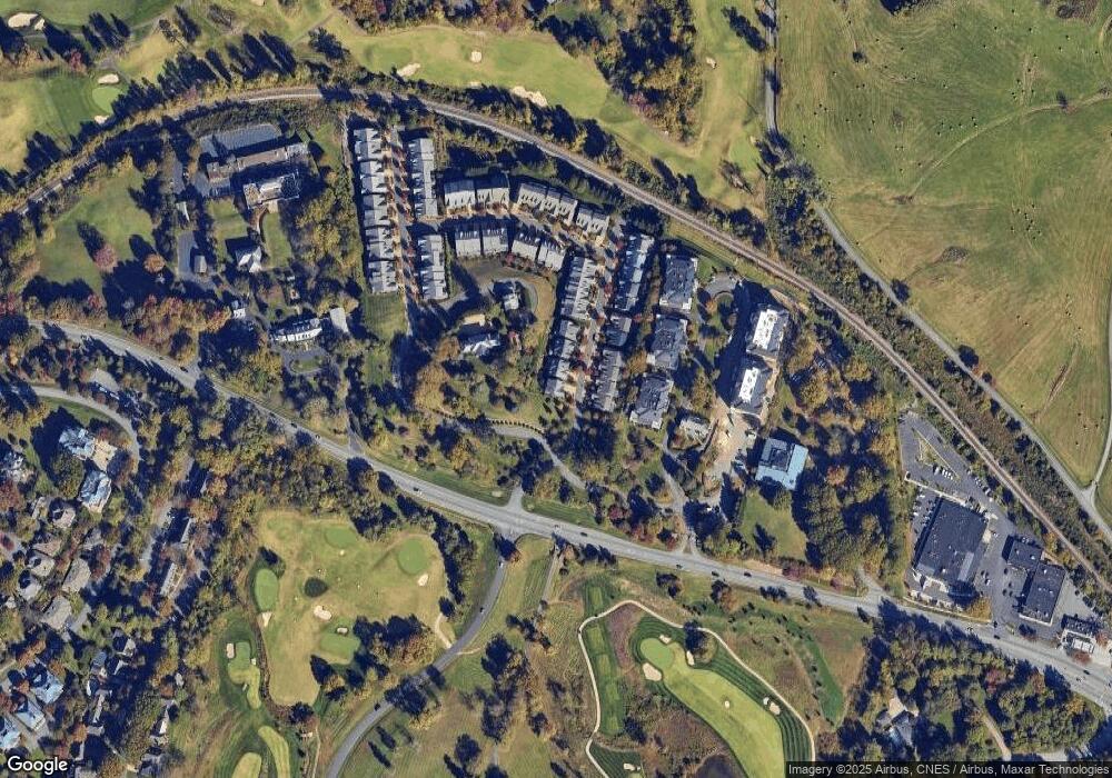 821 Colridge Dr, Charlottesville, VA 22903 - photo 1