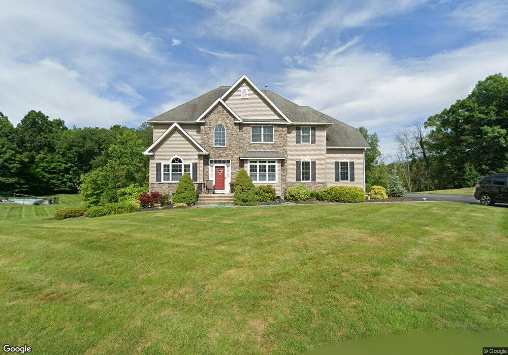 37 Regency Dr, Poughkeepsie, NY 12603 - photo 1