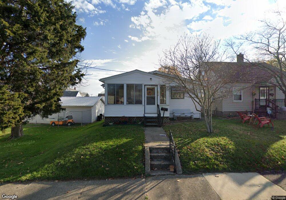 1212 Ardmore Ave SW, Canton, OH 44710 - photo 1