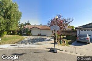900 Woodmont Dr, Bakersfield, CA 93312