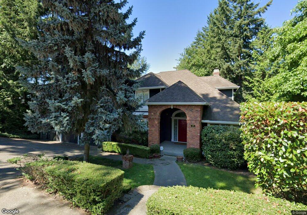 8425 SE 45th St, Mercer Island, WA 98040 - photo 1