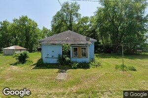 405 Cedar Ave, Clarence, MO 63437