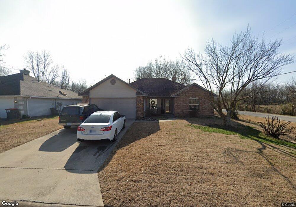 2288 Greenbriar Ave, Fayetteville, AR 72701 - photo 1