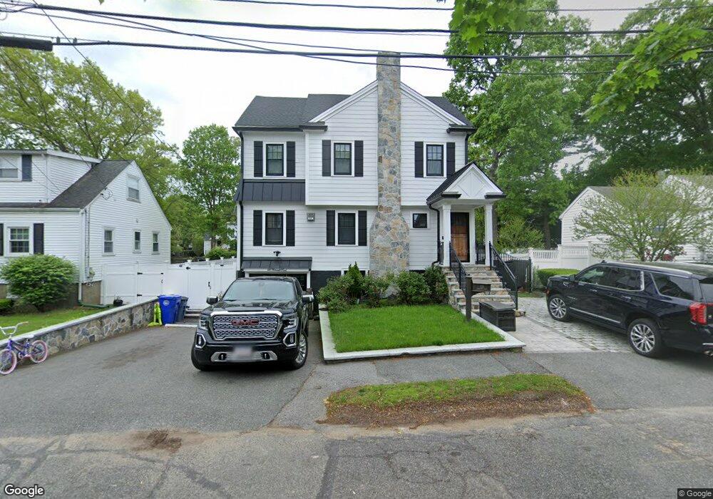 120 Ferncroft Rd, Milton, MA 02186 - photo 1