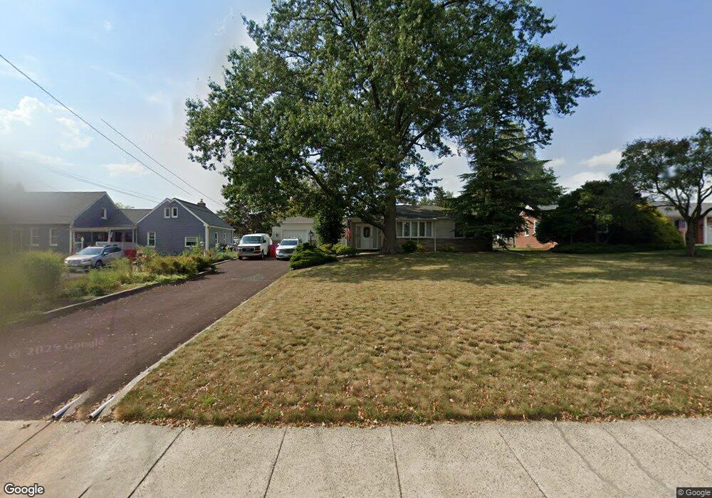 641 E Cherry Ln, Souderton, PA 18964 - photo 1