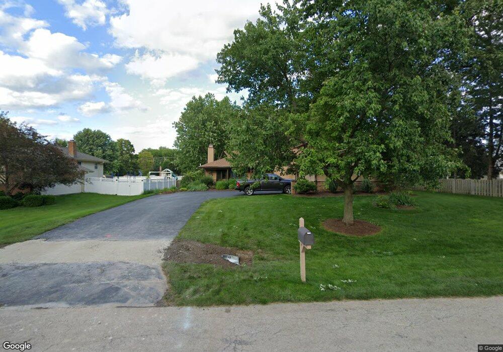 11S751 Lillian Ct, Naperville, IL 60564 - photo 1