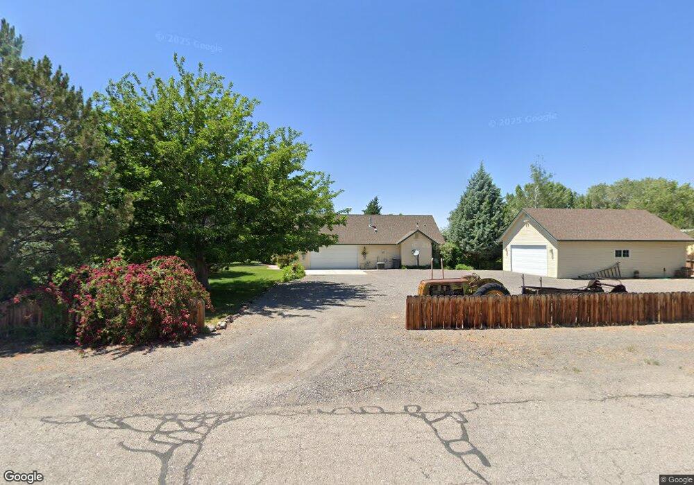 850 Samantha Cir, Fallon, NV 89406 - photo 1