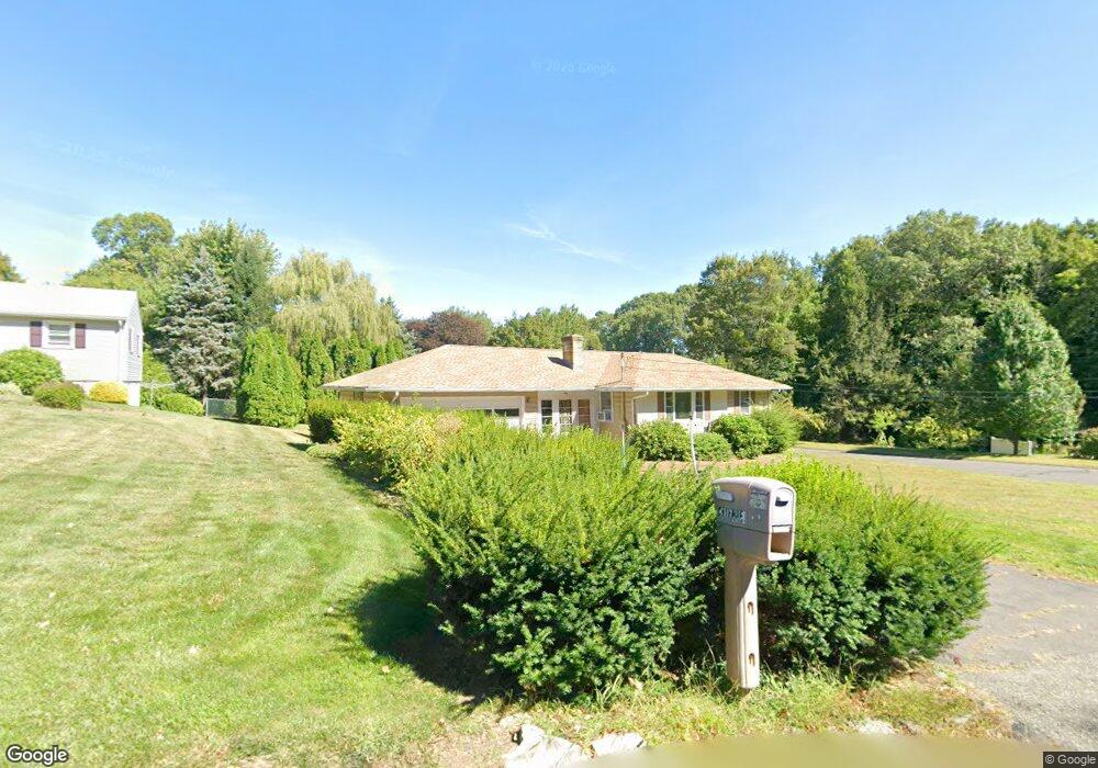 86 Cayenne St, West Springfield, MA 01089 - photo 1